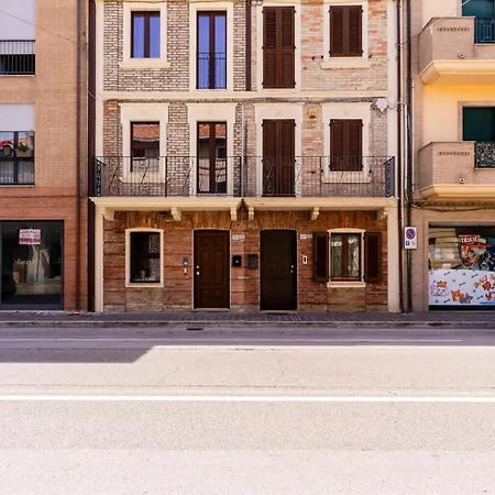 公寓 Chic Wi-fi And Climate Porto SantʼElpidio